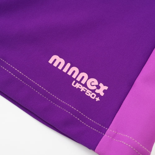 Close-up of purple 紫色及膝童裝抓毛褲 <81255-F10> with light pink UPF50+ text, white stitching, and lilac edge stripe—ideal for 兒童防曬、防紫外線與舒適穿著。.